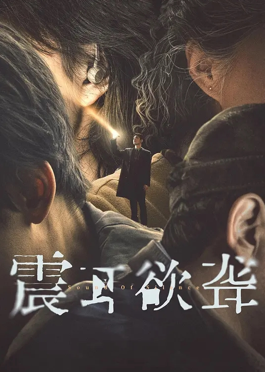 学生妹被社会大姐带到KTV直播_往逼里灌酒 给大姐舔逼 最后被操！ - 罗丽网