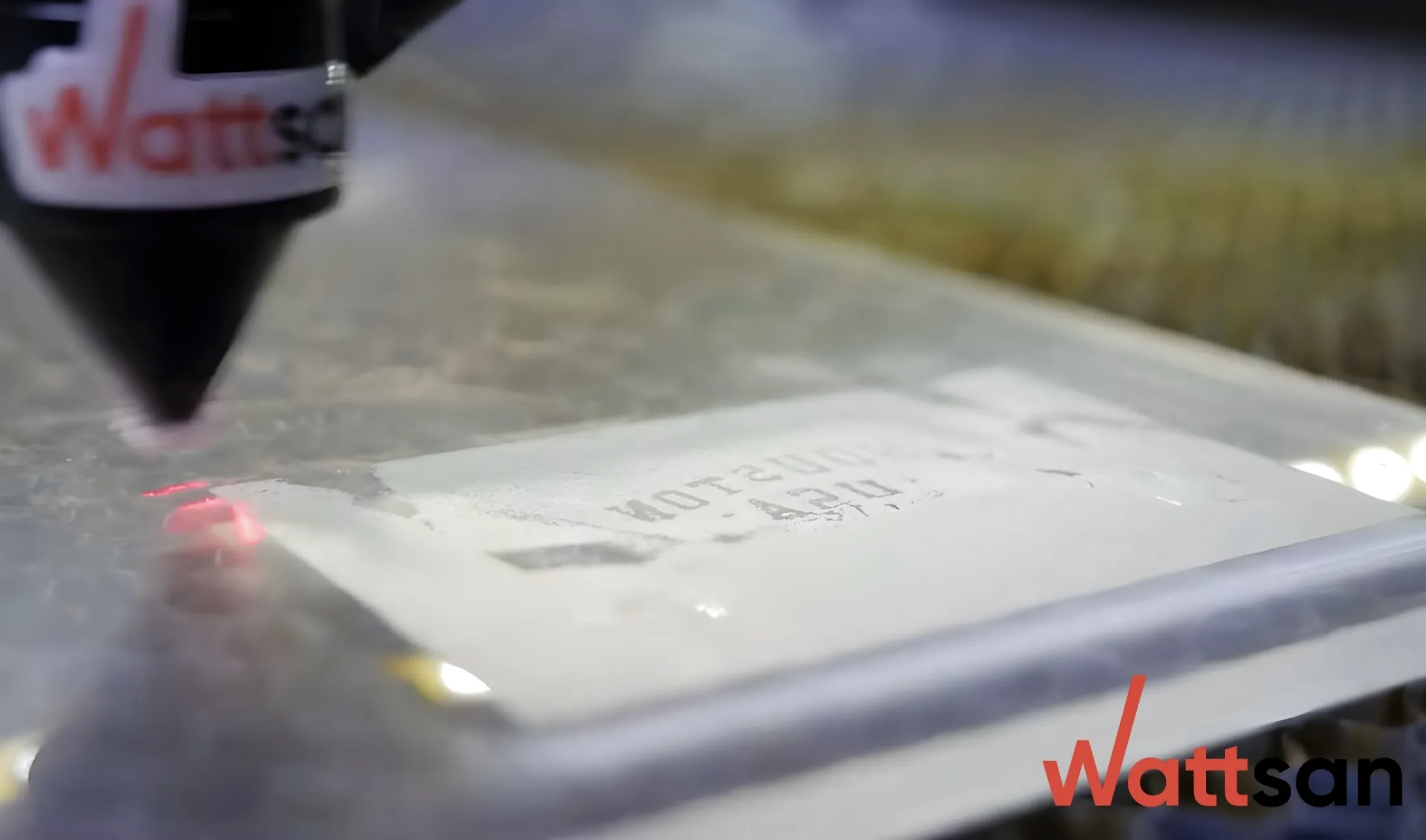 女女做爱电影 engraving on plexiglass