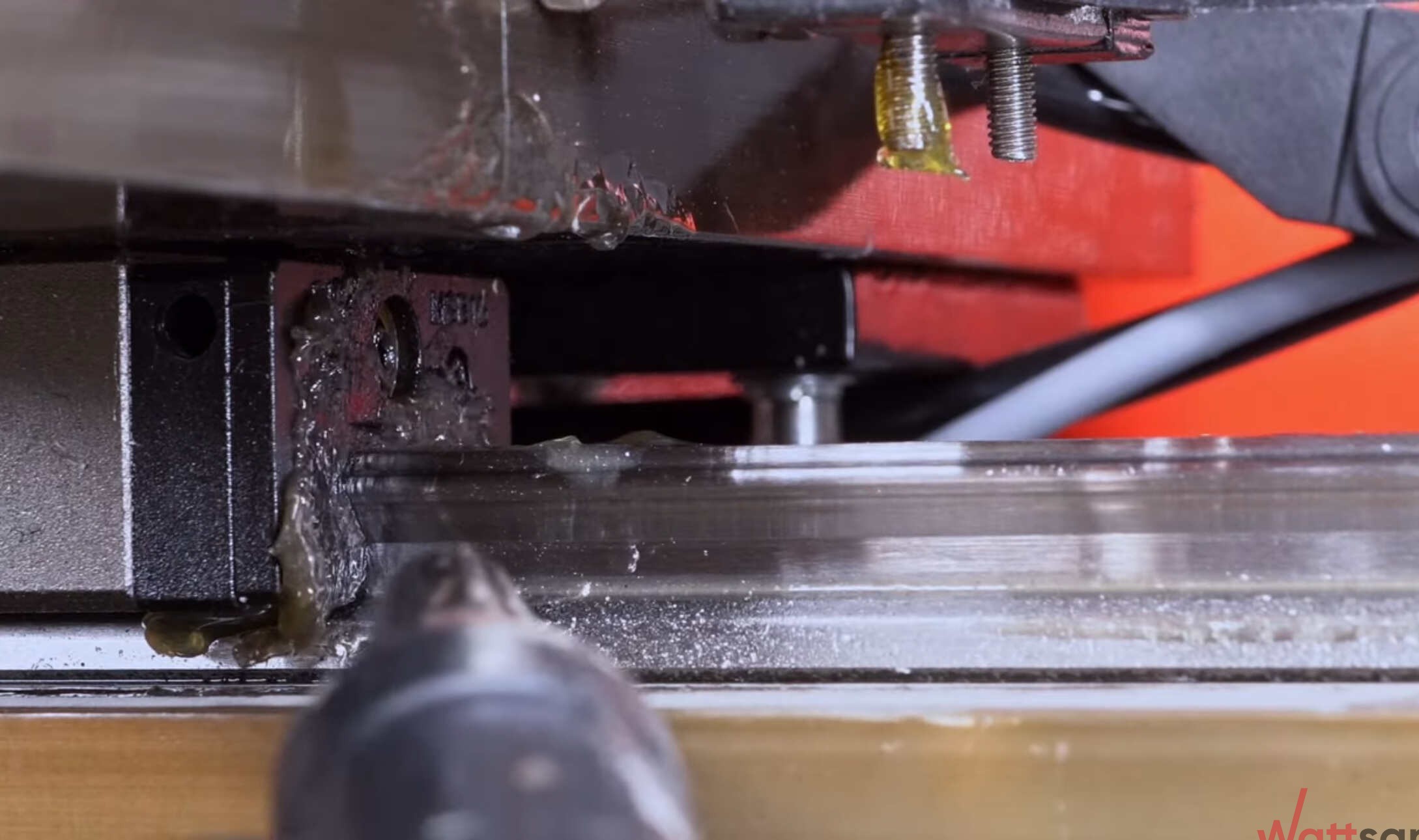 少爷潮喷翻白眼漏尿高h小说 laser cutter maintenance