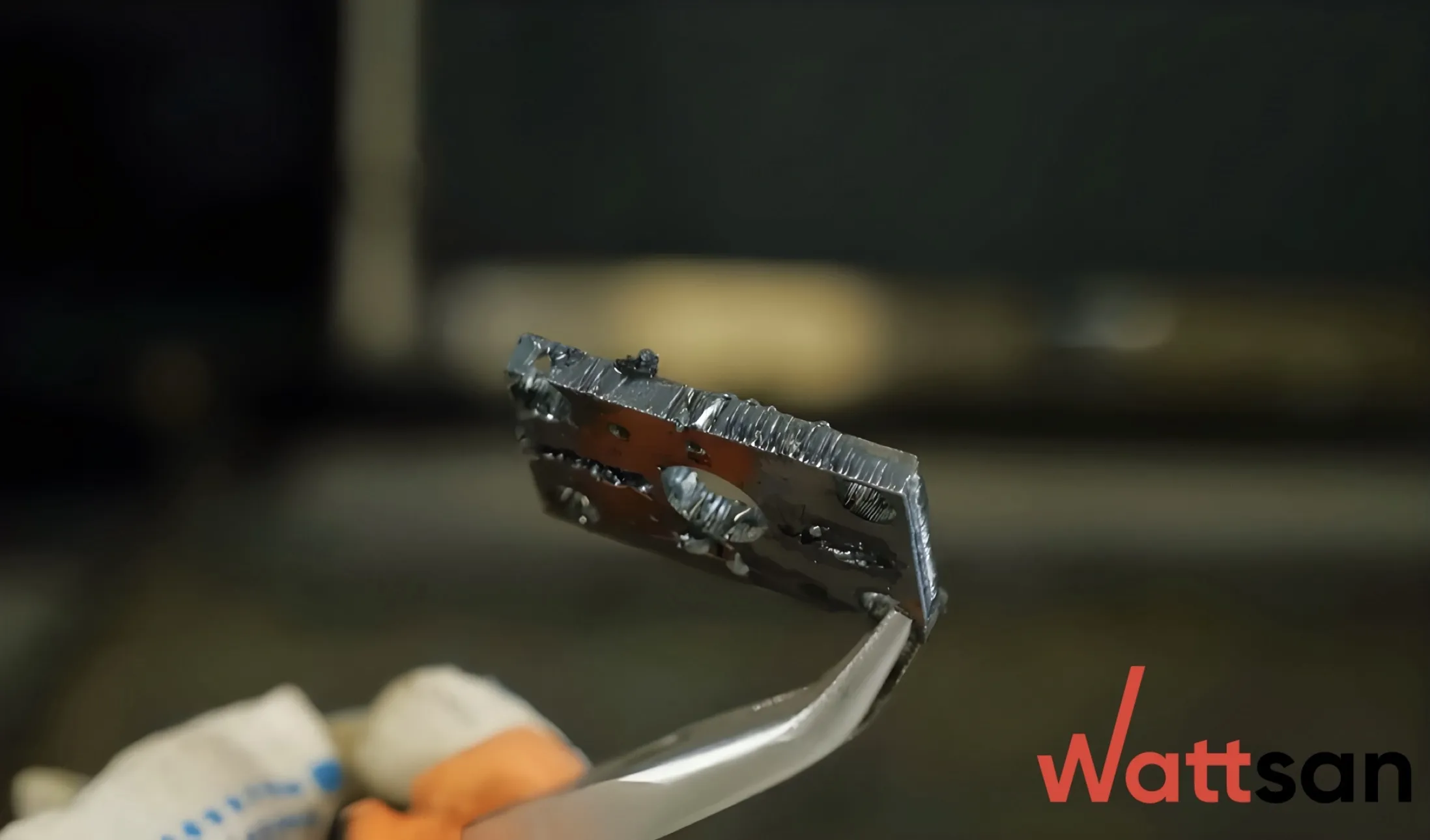 级r片内射在线视频播放 metal cutting top mistakes