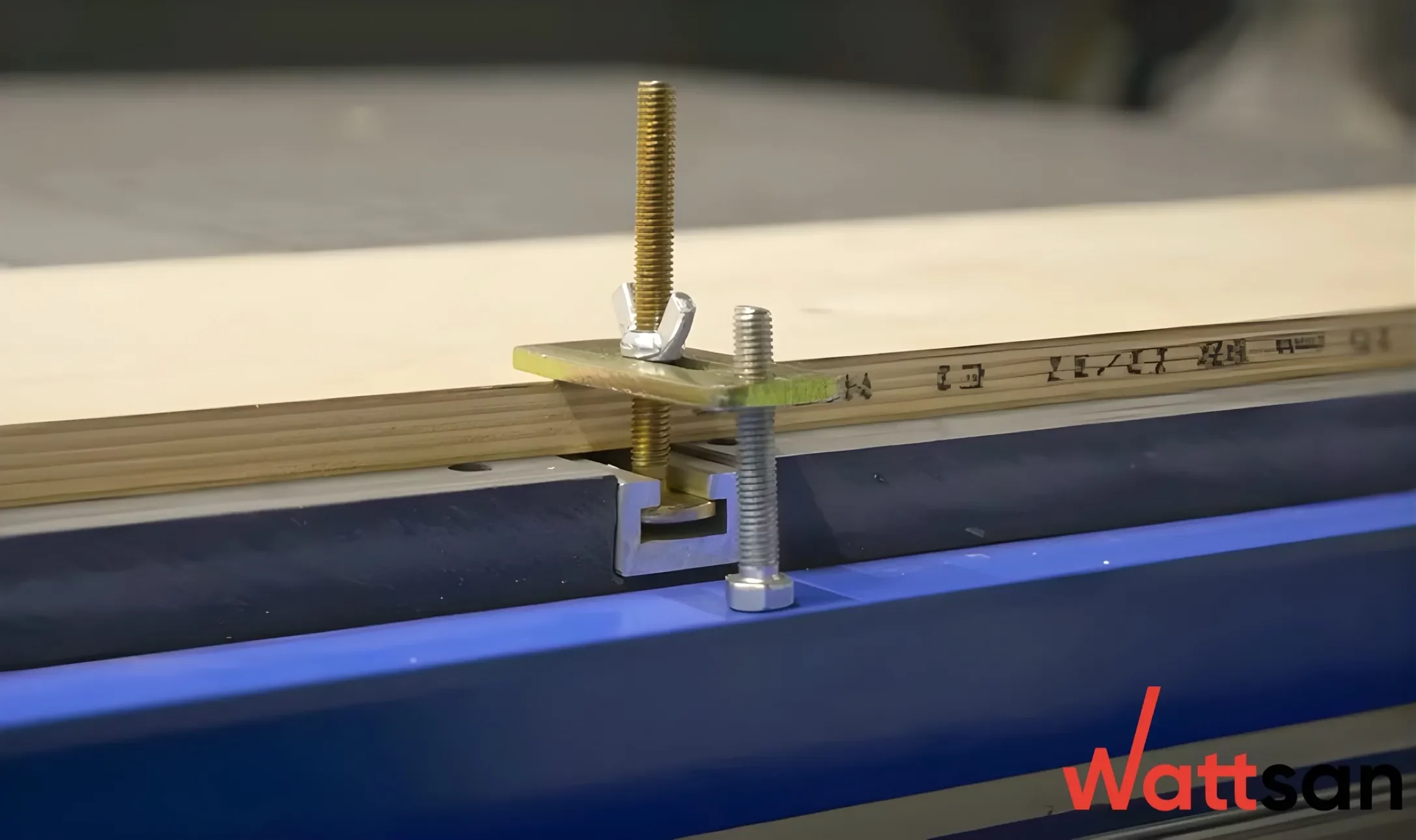 《禁忌3》大结局 plywood milling