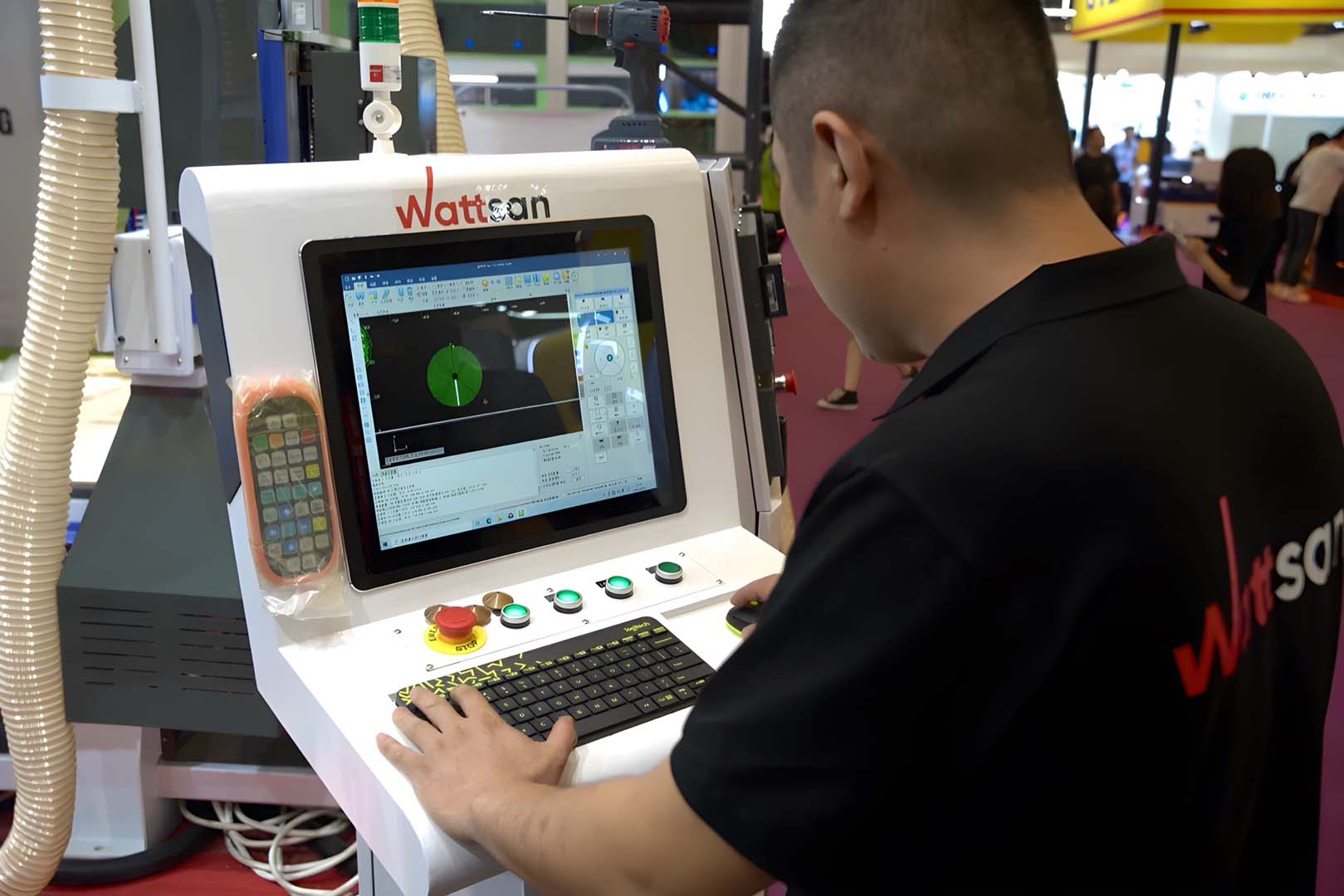 日式按摩 expensive or cheap CNC
