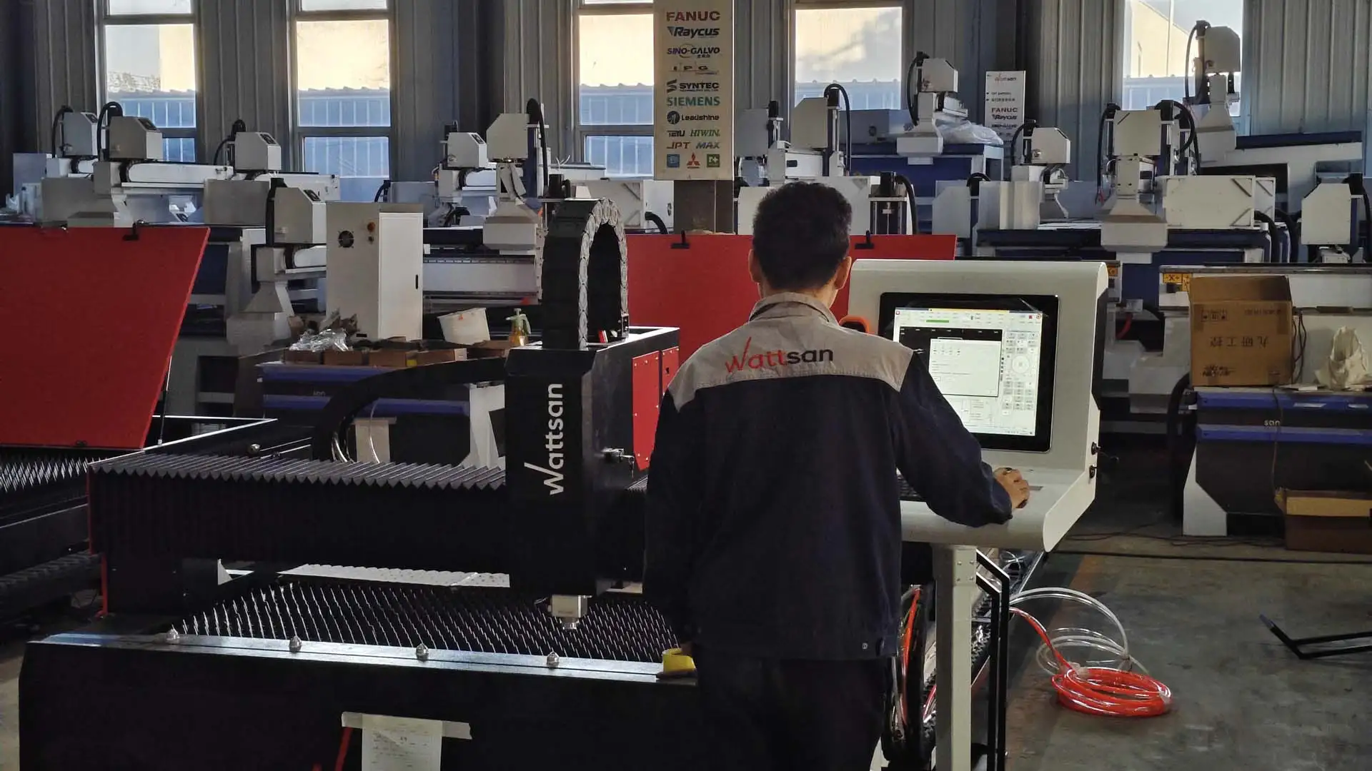 9色丨porny丨人妻 maintenance of metal cutter